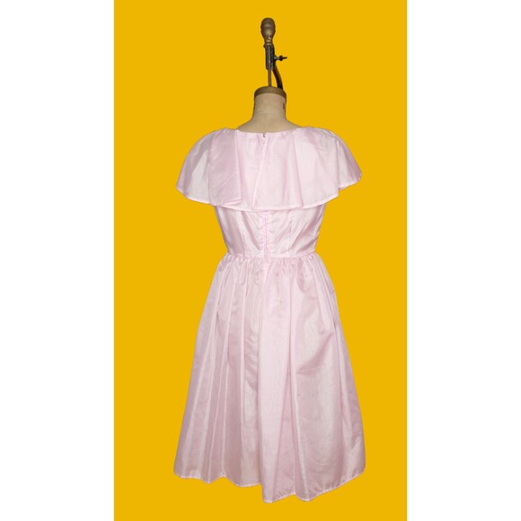 1970s-1980s PINK & White SWISS Dot RUFFLE Semi Sheer Full Skirt Party Dress. S-M - Picture 3 of 8